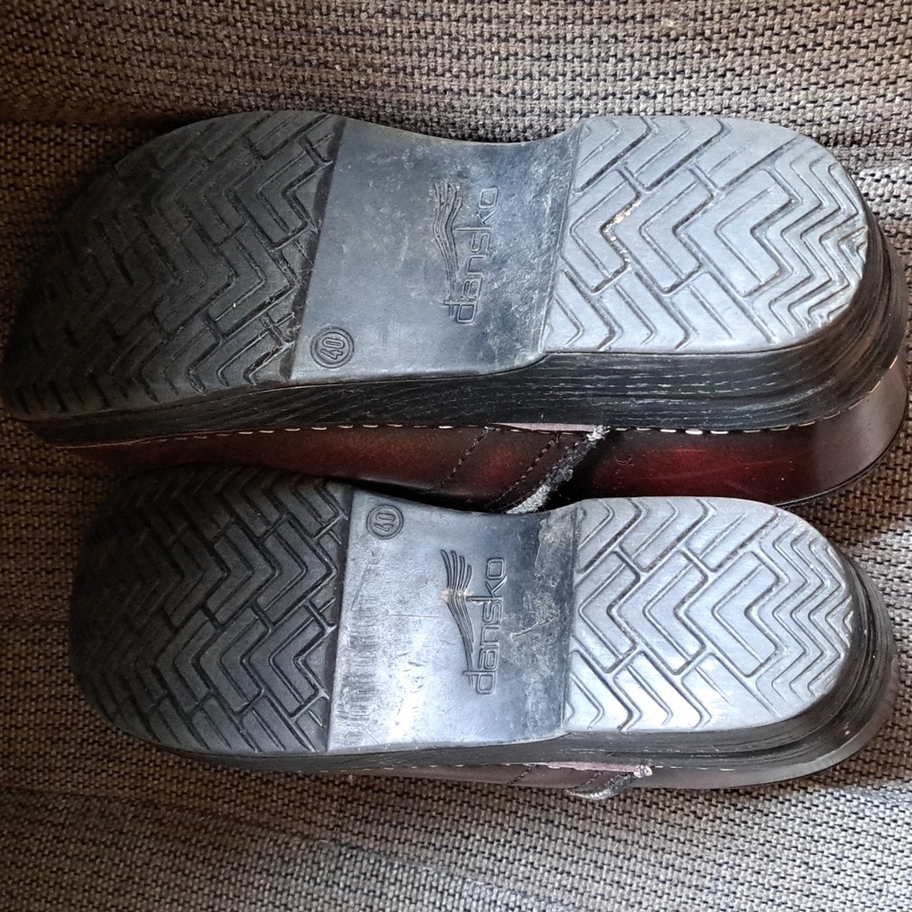 Dansko Shoes - Picture 4 of 6